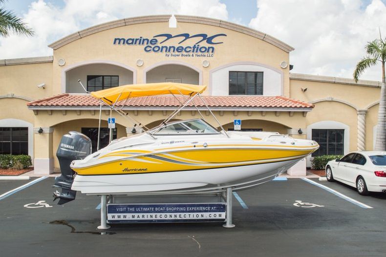 Thumbnail 1 for Used 2013 Hurricane SunDeck SD 2000 OB boat for sale in West Palm Beach, FL