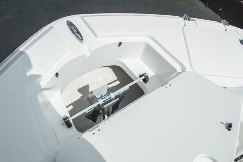 Thumbnail 45 for Used 2013 Hurricane SunDeck SD 2000 OB boat for sale in West Palm Beach, FL