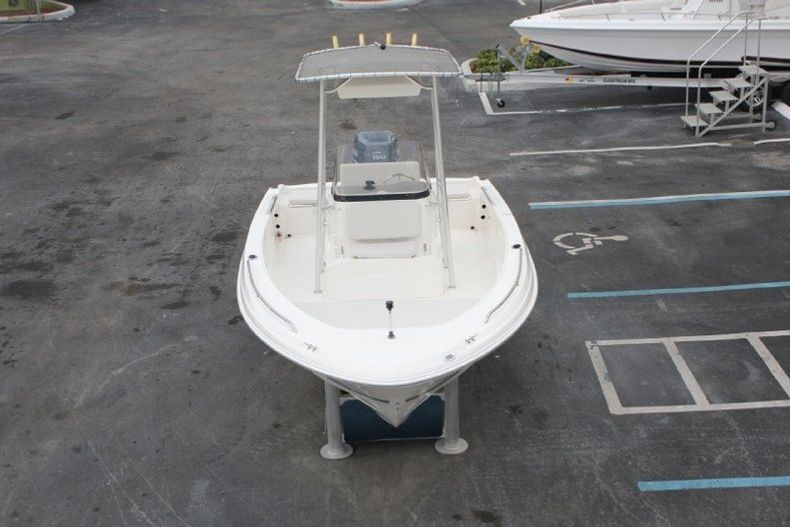 Thumbnail 66 for Used 2005 Aquasport 205 Osprey CC boat for sale in West Palm Beach, FL
