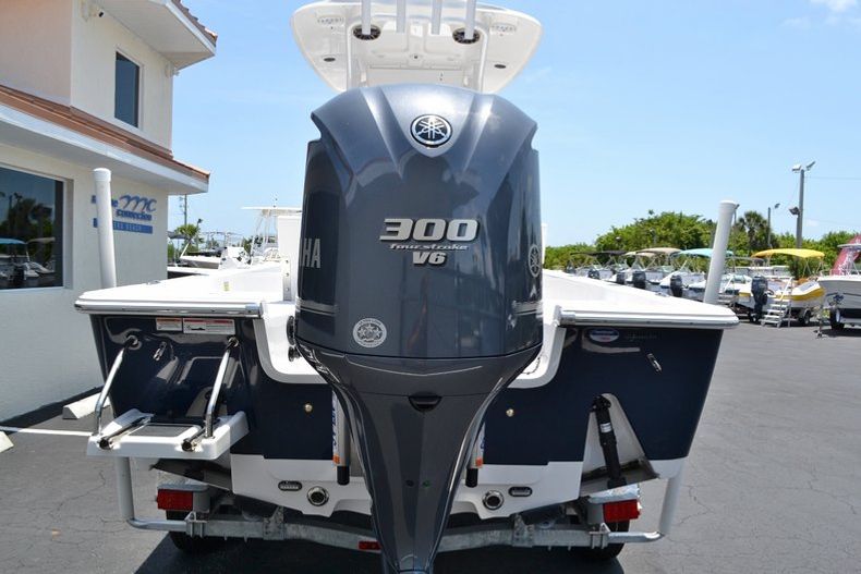 Thumbnail 5 for New 2014 Sportsman Masters 247 Bay Boat boat for sale in Miami, FL