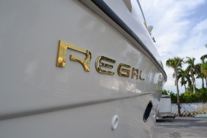 Thumbnail 20 for Used 1999 Regal 258 Commodore Cruiser boat for sale in West Palm Beach, FL