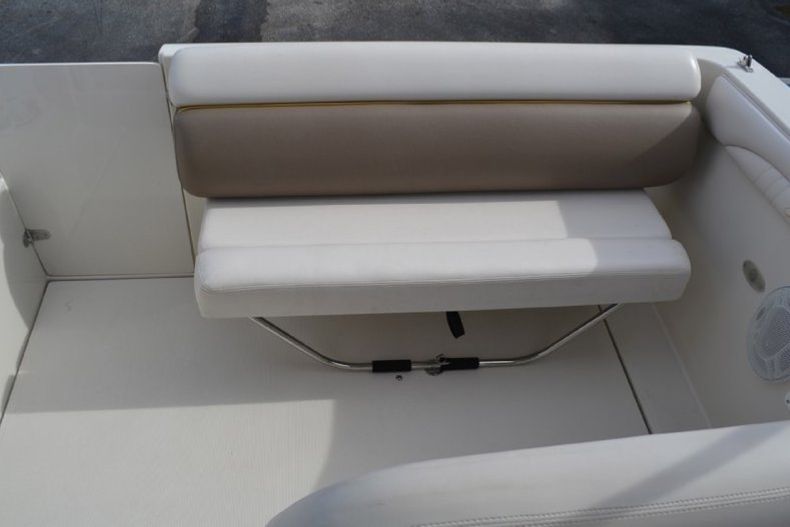 Thumbnail 36 for Used 1999 Regal 258 Commodore Cruiser boat for sale in West Palm Beach, FL