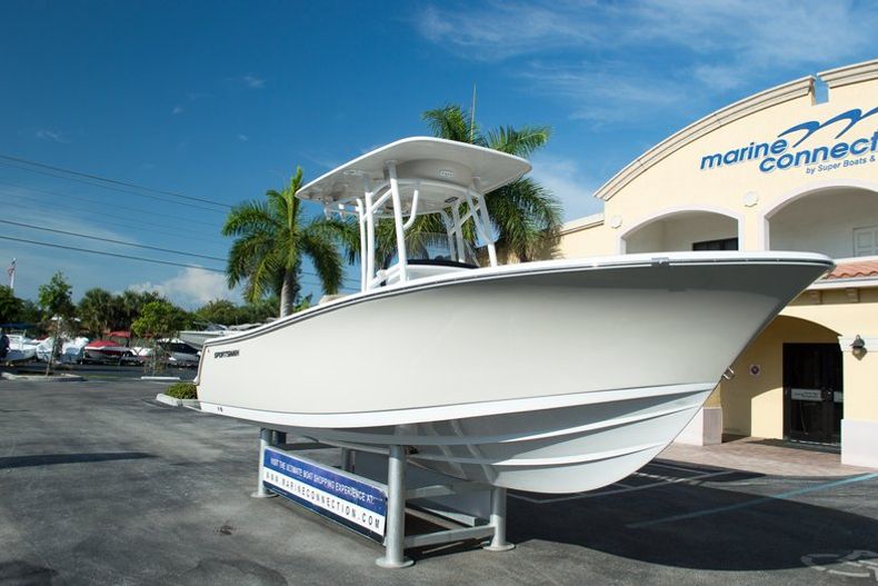 Thumbnail 1 for New 2015 Sportsman Heritage 231 Center Console boat for sale in West Palm Beach, FL