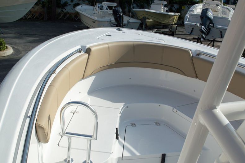 Thumbnail 11 for New 2015 Sportsman Heritage 231 Center Console boat for sale in West Palm Beach, FL