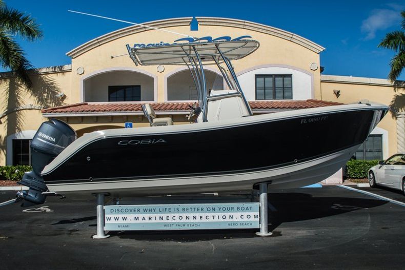 Thumbnail 8 for Used 2014 Cobia 217 Center Console boat for sale in West Palm Beach, FL