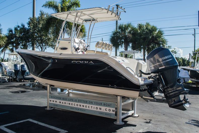 Thumbnail 5 for Used 2014 Cobia 217 Center Console boat for sale in West Palm Beach, FL