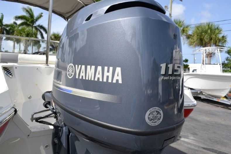 Thumbnail 14 for Used 2012 Stingray 204 LR Outboard Bowrider boat for sale in West Palm Beach, FL