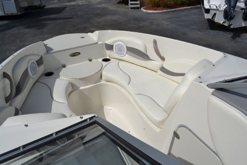 Thumbnail 49 for Used 2012 Stingray 204 LR Outboard Bowrider boat for sale in West Palm Beach, FL