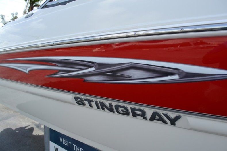 Thumbnail 68 for Used 2012 Stingray 204 LR Outboard Bowrider boat for sale in West Palm Beach, FL