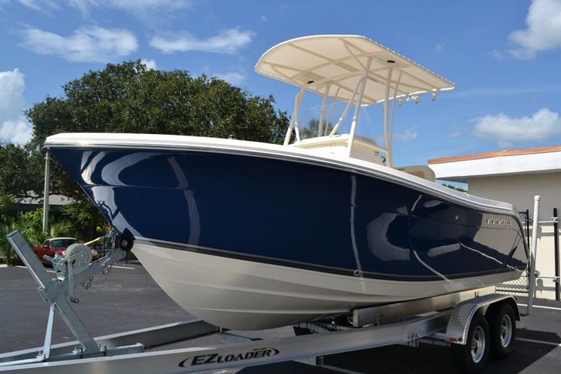Thumbnail 3 for New 2015 Cobia 201 Center Console boat for sale in West Palm Beach, FL