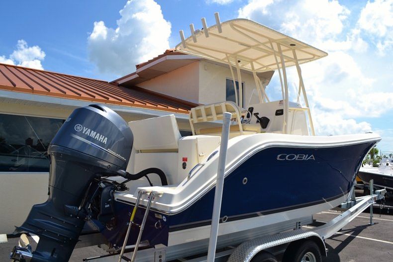 Thumbnail 6 for New 2015 Cobia 201 Center Console boat for sale in West Palm Beach, FL