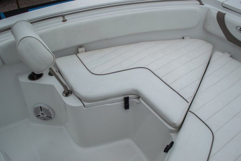 Thumbnail 11 for Used 2012 Sea Hunt 211 Ultra boat for sale in West Palm Beach, FL