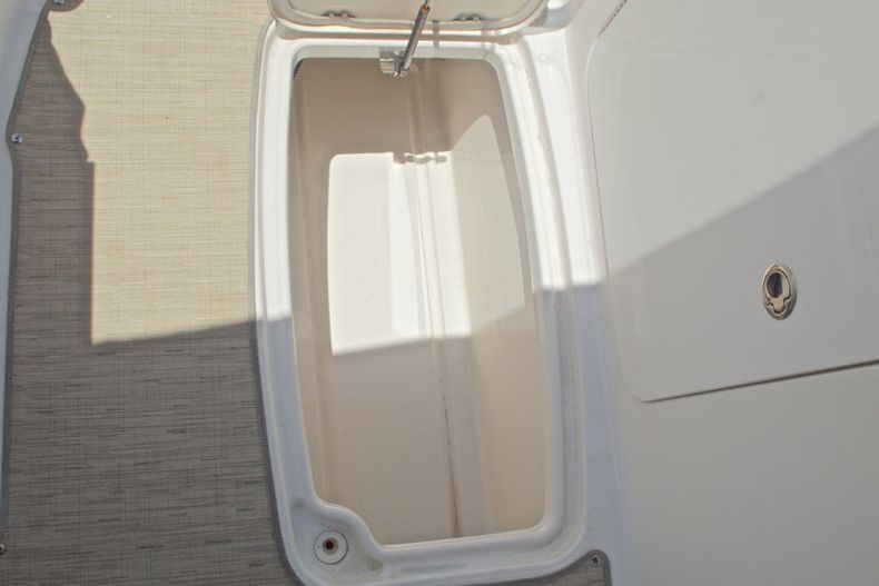 Thumbnail 21 for Used 2014 Hurricane SunDeck Sport SS 220 OB boat for sale in West Palm Beach, FL