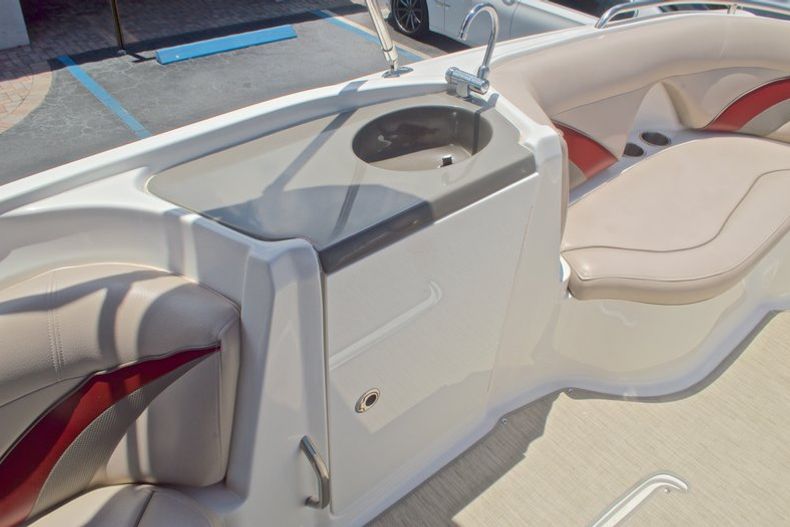 Thumbnail 22 for Used 2014 Hurricane SunDeck Sport SS 220 OB boat for sale in West Palm Beach, FL