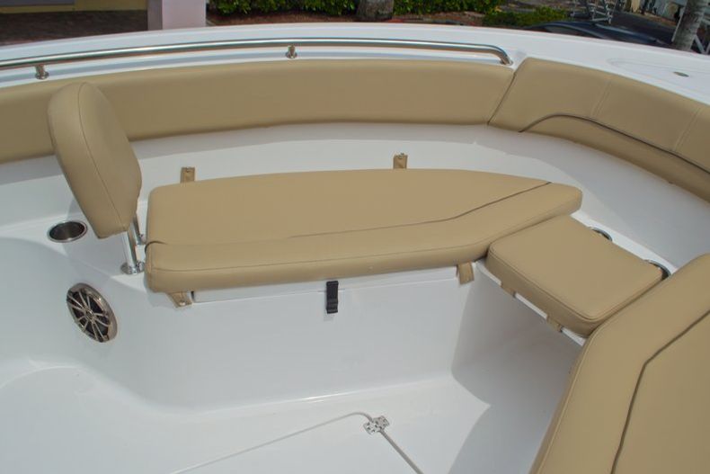 Thumbnail 49 for Used 2015 Sportsman Heritage 251 Center Console boat for sale in West Palm Beach, FL