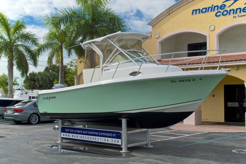 Thumbnail 1 for Used 2005 Sailfish 218 Walkaround boat for sale in West Palm Beach, FL