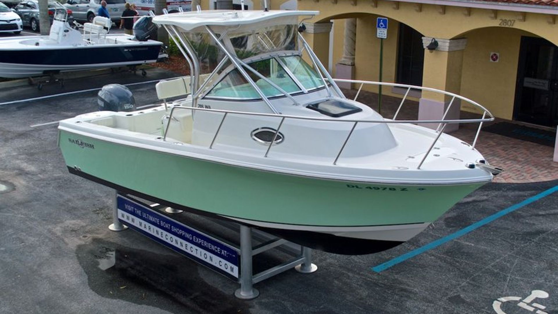 Used 2005 Sailfish 218 Walkaround #0040 image 98