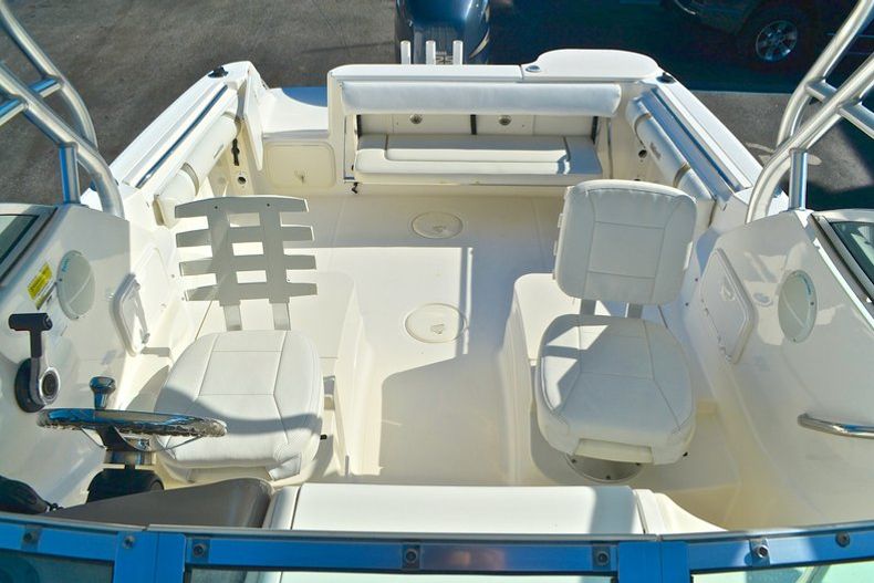 Thumbnail 44 for Used 2006 Wellcraft 232 Coastal Walkaround boat for sale in West Palm Beach, FL