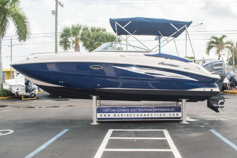 Thumbnail 3 for Used 2007 Hurricane SunDeck SD 2400 OB boat for sale in West Palm Beach, FL