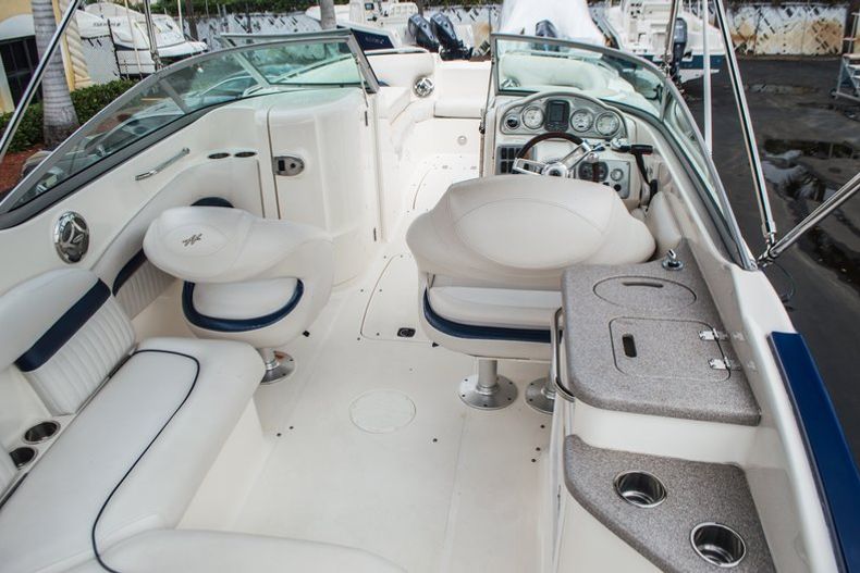 Thumbnail 15 for Used 2007 Hurricane SunDeck SD 2400 OB boat for sale in West Palm Beach, FL