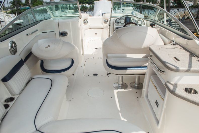 Thumbnail 16 for Used 2007 Hurricane SunDeck SD 2400 OB boat for sale in West Palm Beach, FL