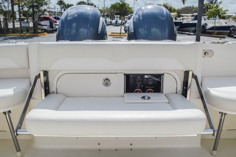 Thumbnail 30 for Used 2015 Sailfish 270 WAC Walk Around boat for sale in Miami, FL