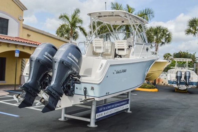 Thumbnail 7 for Used 2015 Sailfish 270 WAC Walk Around boat for sale in Miami, FL