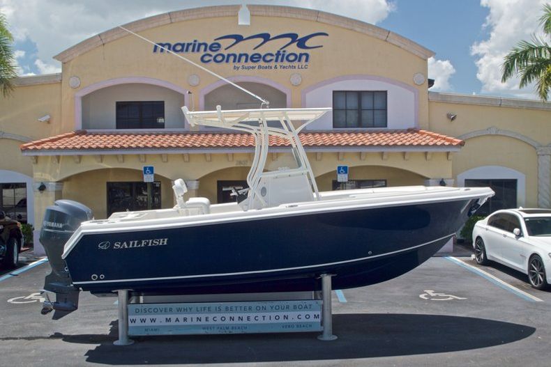 Used 2015 Sailfish 220 CC Center Console boat for sale in West Palm Beach, FL