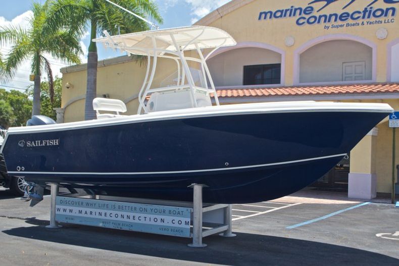 Thumbnail 1 for Used 2015 Sailfish 220 CC Center Console boat for sale in West Palm Beach, FL