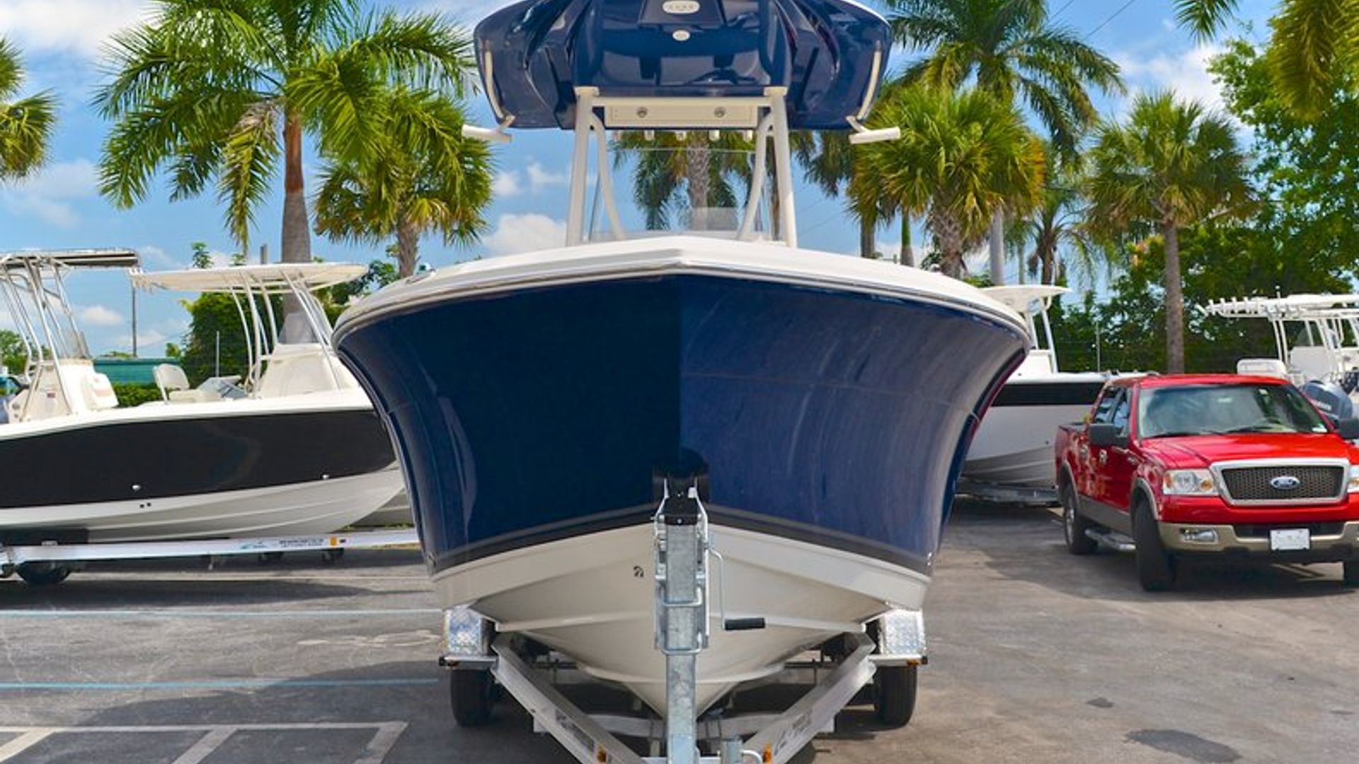 New 2013 Cobia 217 Center Console #R085 image 3