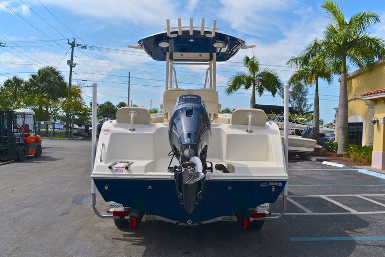 Thumbnail 5 for New 2013 Cobia 217 Center Console boat for sale in West Palm Beach, FL