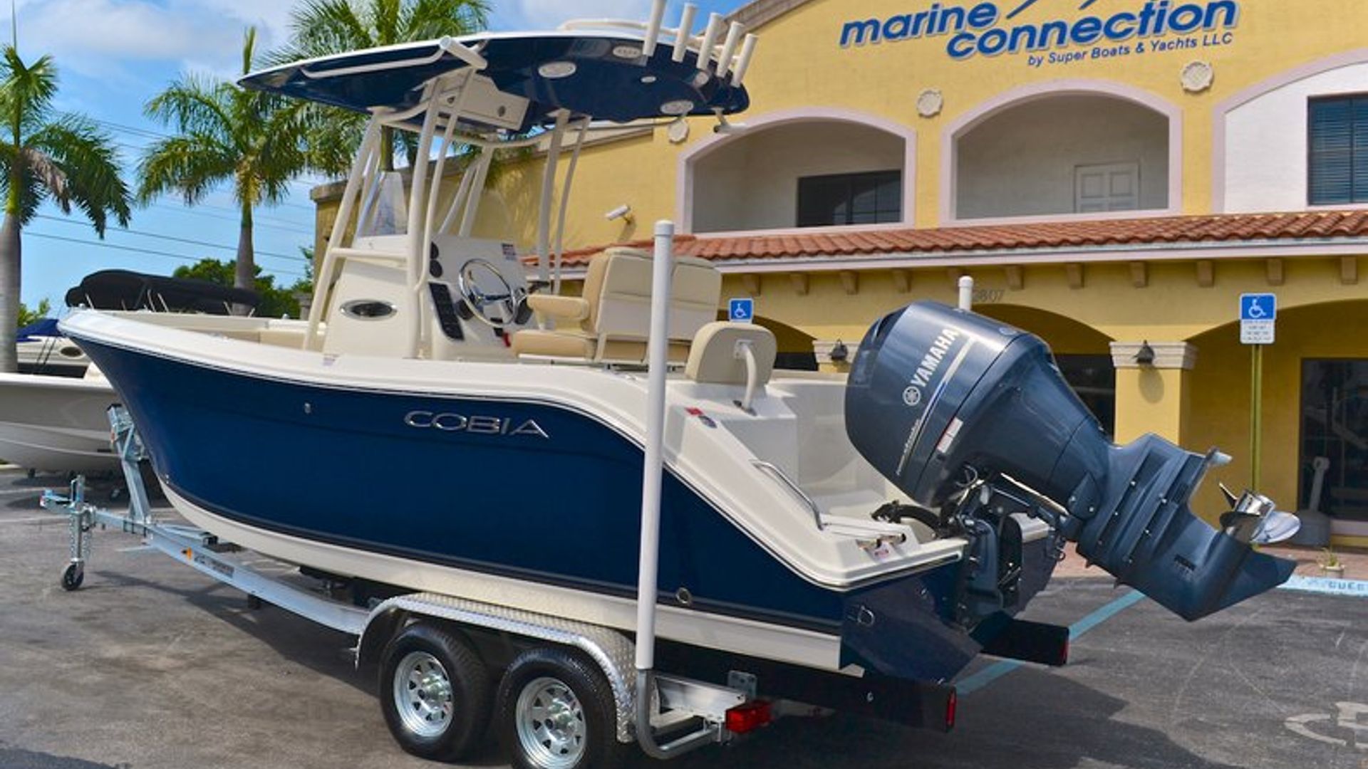 New 2013 Cobia 217 Center Console #R085 image 7