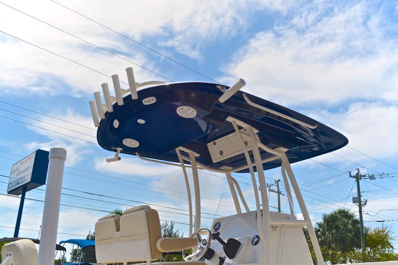 Thumbnail 10 for New 2013 Cobia 217 Center Console boat for sale in West Palm Beach, FL
