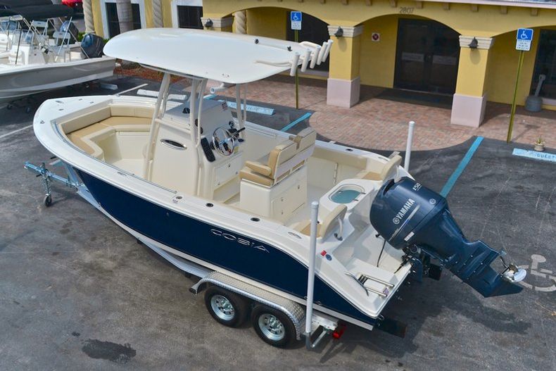 Thumbnail 28 for New 2013 Cobia 217 Center Console boat for sale in West Palm Beach, FL