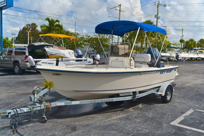 Thumbnail 5 for Used 2006 Key West 1720 Sportsman Center Console boat for sale in West Palm Beach, FL