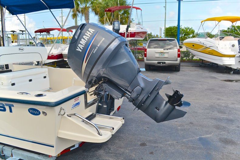 Thumbnail 12 for Used 2006 Key West 1720 Sportsman Center Console boat for sale in West Palm Beach, FL