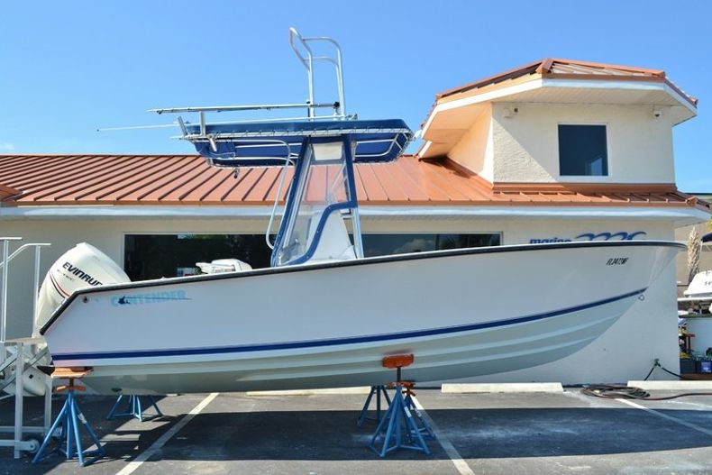 Thumbnail 22 for Used 2006 Contender 21 Open Fish Center Console boat for sale in Vero Beach, FL