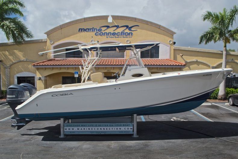 Used 2013 Cobia 296 Center Console boat for sale in West Palm Beach, FL