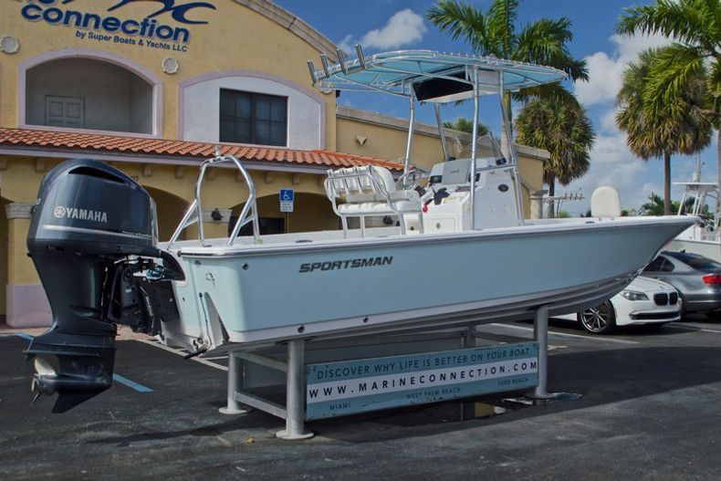 Thumbnail 7 for Used 2014 Sportsman Masters 247 Bay Boat boat for sale in West Palm Beach, FL