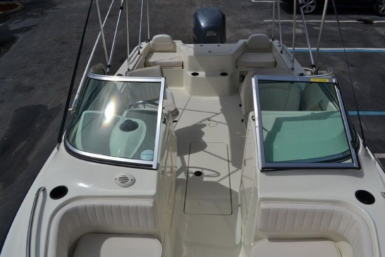 Thumbnail 54 for Used 2006 Hydra-Sports 202 Dual Console boat for sale in West Palm Beach, FL