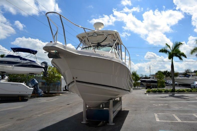 Thumbnail 6 for Used 2005 Robalo R235 Walk Around boat for sale in West Palm Beach, FL