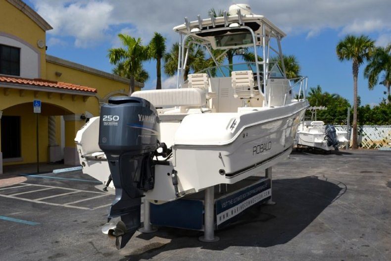 Thumbnail 19 for Used 2005 Robalo R235 Walk Around boat for sale in West Palm Beach, FL