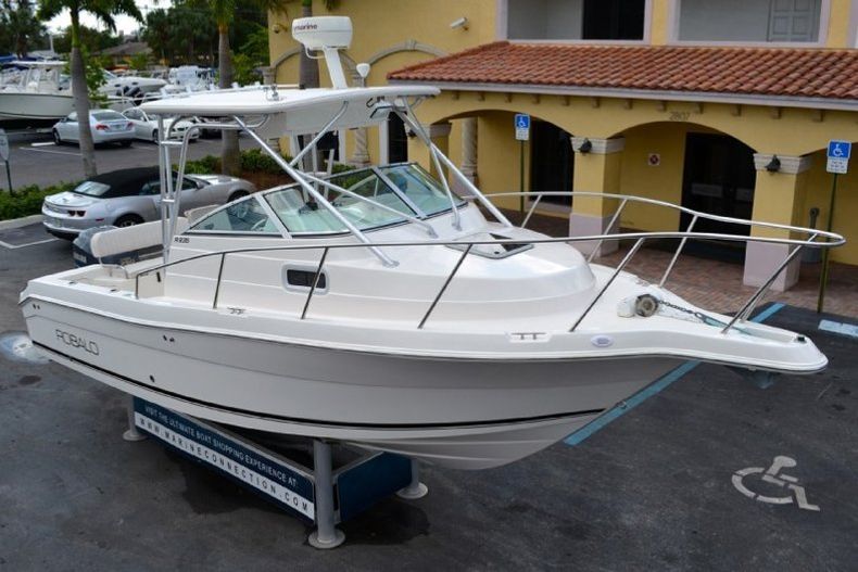 Thumbnail 116 for Used 2005 Robalo R235 Walk Around boat for sale in West Palm Beach, FL