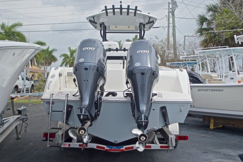 Thumbnail 2 for New 2017 Cobia 277 Center Console boat for sale in Miami, FL
