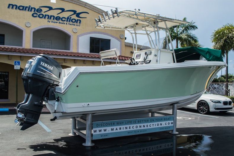 Thumbnail 15 for Used 2006 Sailfish 2360 CC Center Console boat for sale in West Palm Beach, FL