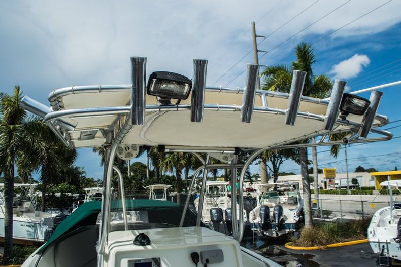 Thumbnail 17 for Used 2006 Sailfish 2360 CC Center Console boat for sale in West Palm Beach, FL