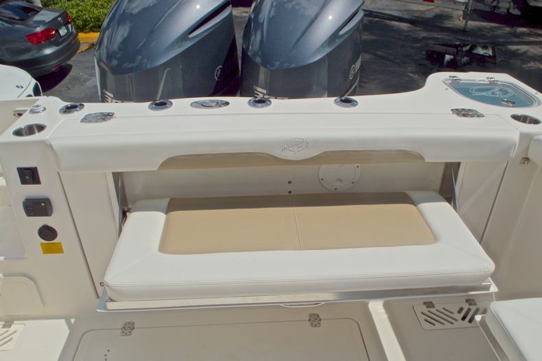 Thumbnail 15 for New 2017 Sailfish 325 Dual Console boat for sale in West Palm Beach, FL