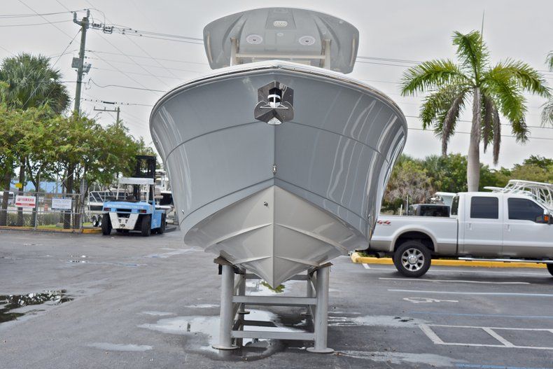 Thumbnail 2 for New 2018 Cobia 261 Center Console boat for sale in Vero Beach, FL