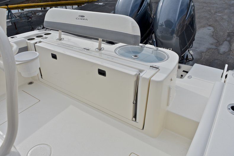 Thumbnail 12 for New 2018 Cobia 261 Center Console boat for sale in Vero Beach, FL