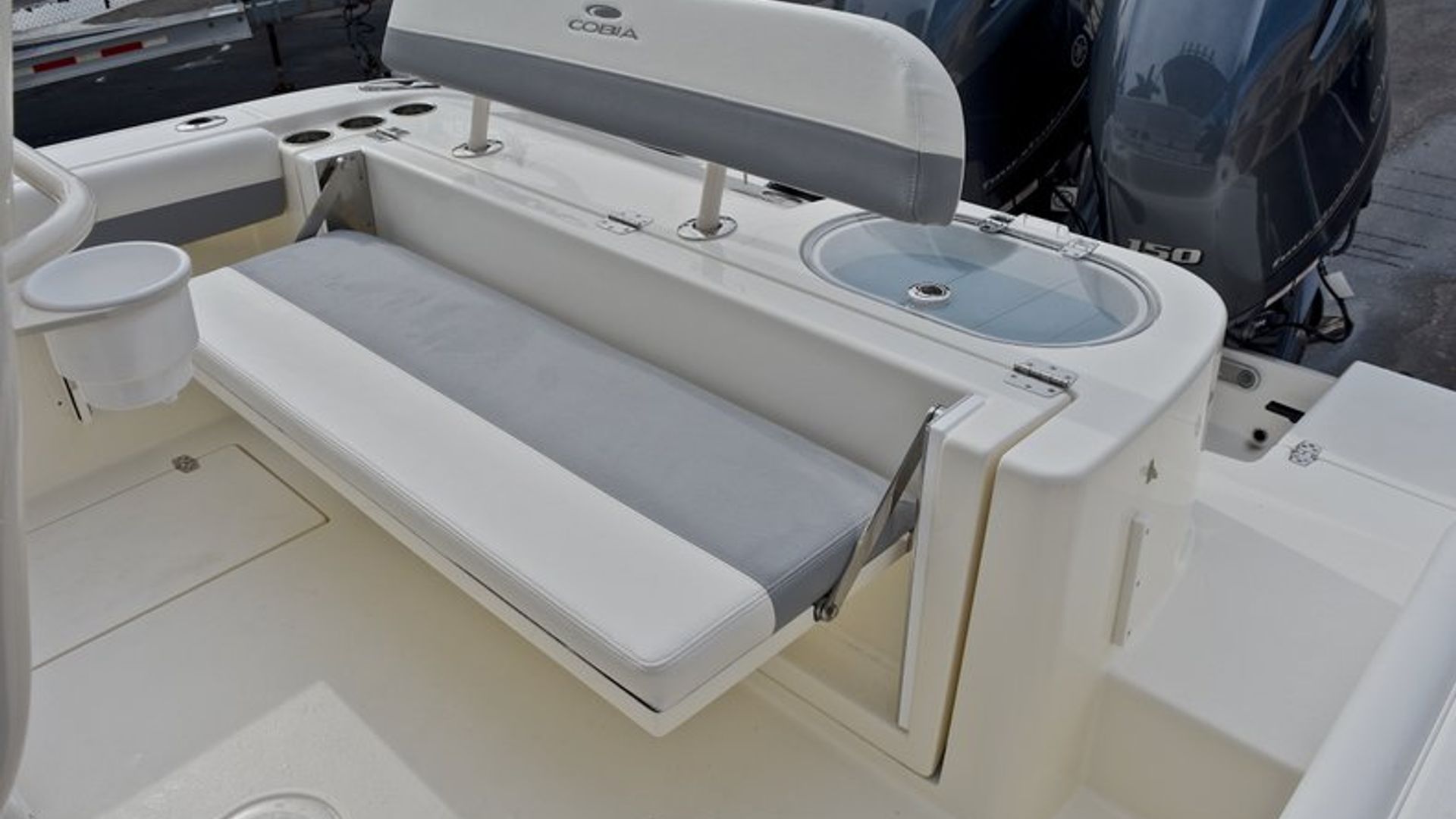 New 2018 Cobia 261 Center Console #Y013 image 15